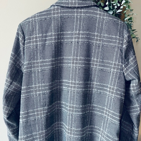 L'Academie Gray Plaid Double-Breasted Wool Blend Trench Coat - Picture 3 of 7